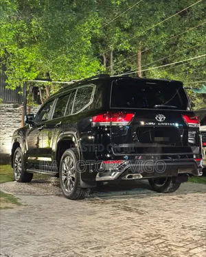 New Toyota Land Cruiser 2023 Black