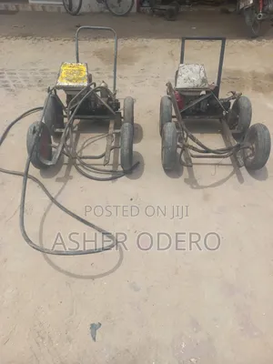 Asphalt/Tarmac Sprayer ( Mashine Ya Kusambaza Lami)