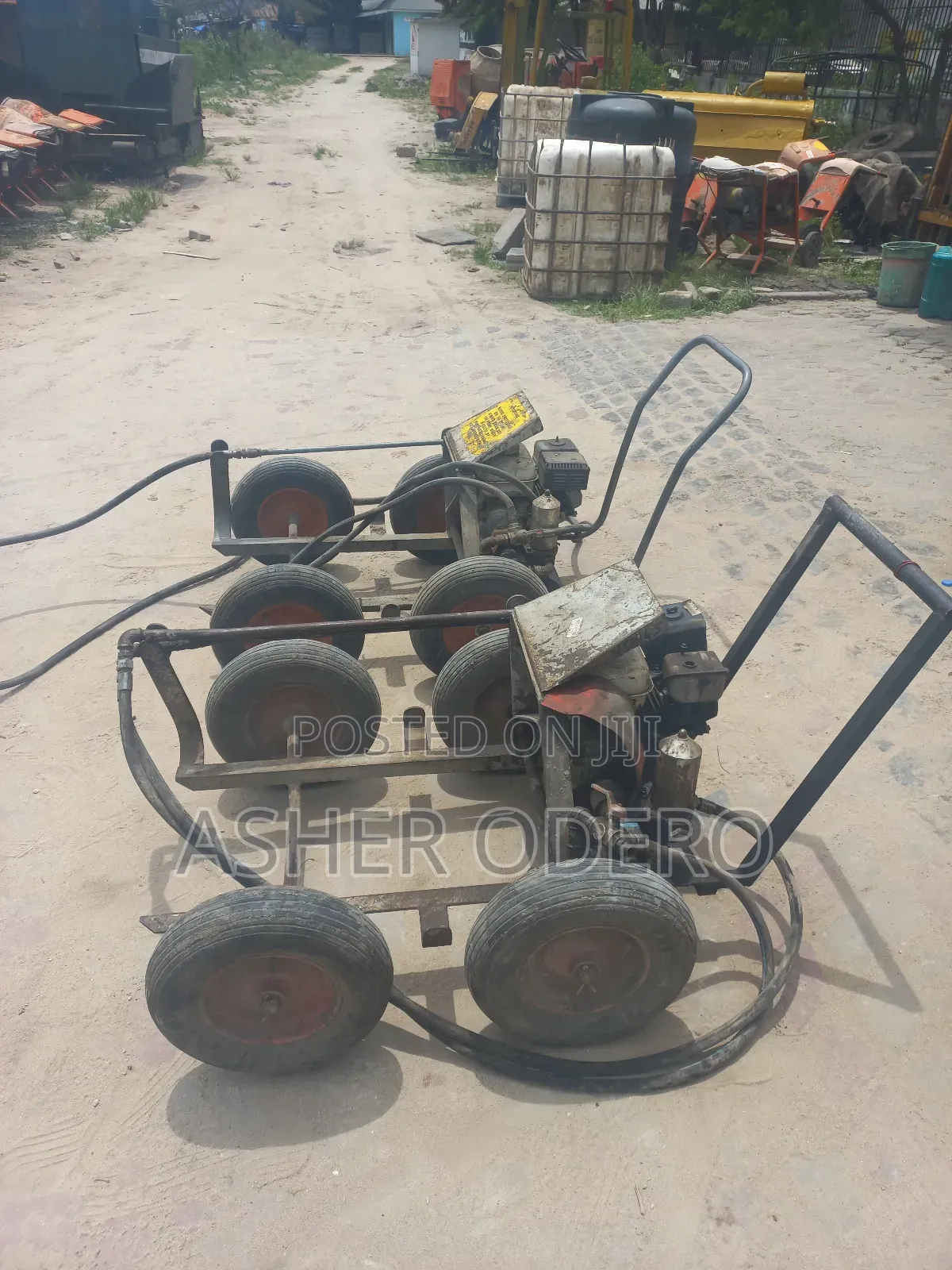 Asphalt/Tarmac Sprayer ( Mashine Ya Kusambaza Lami)