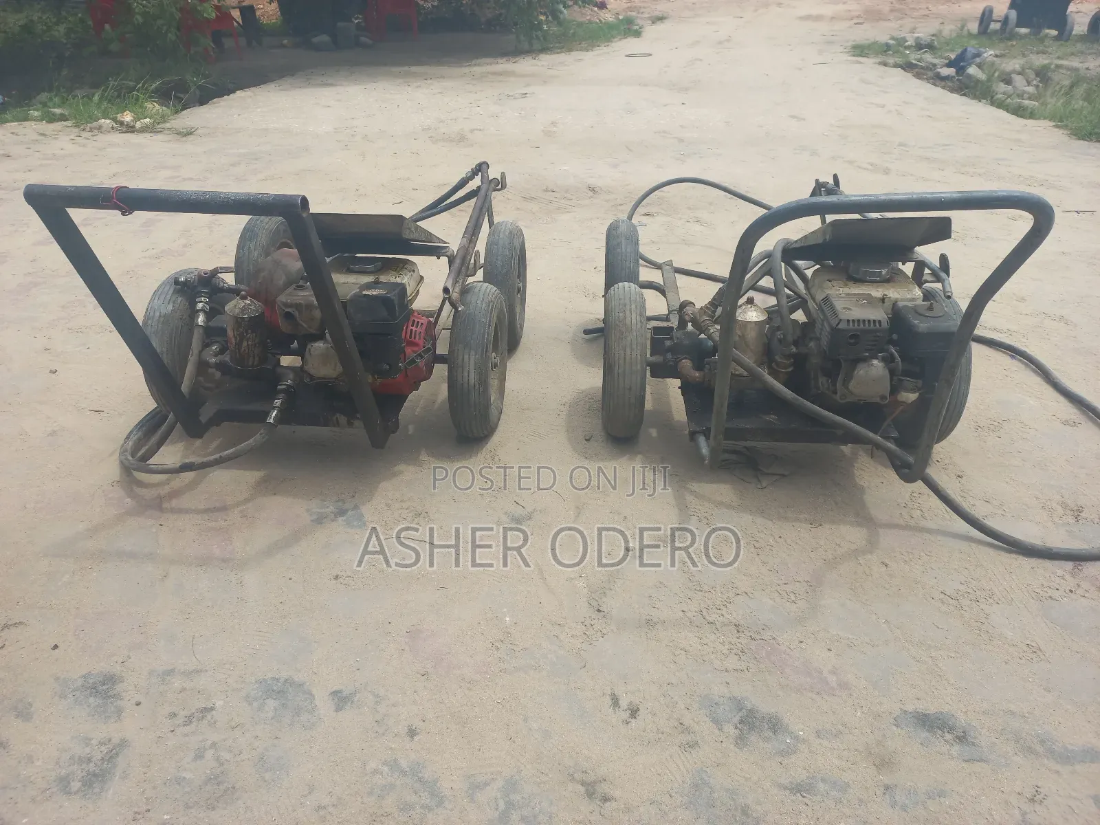 Asphalt/Tarmac Sprayer ( Mashine Ya Kusambaza Lami)