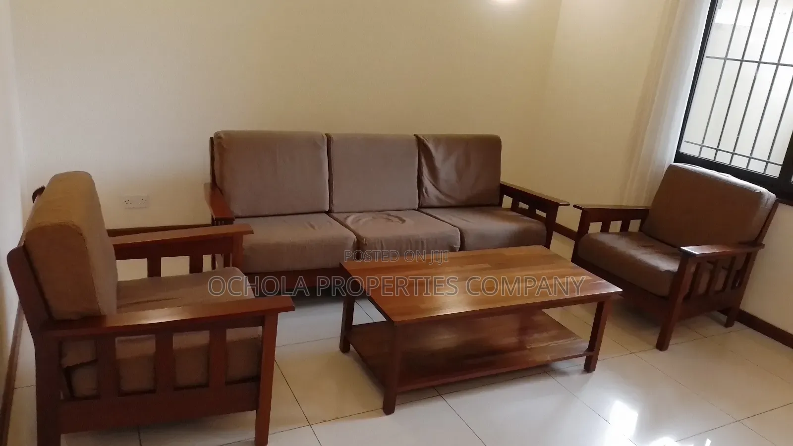 Furnished 3bdrm Villa in Oyster Bay for rent