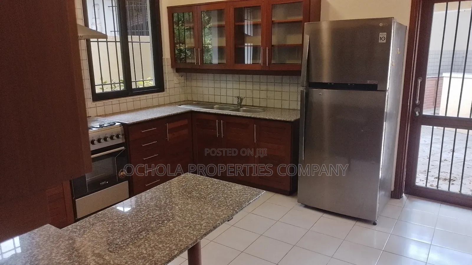 Furnished 3bdrm Villa in Oyster Bay for rent