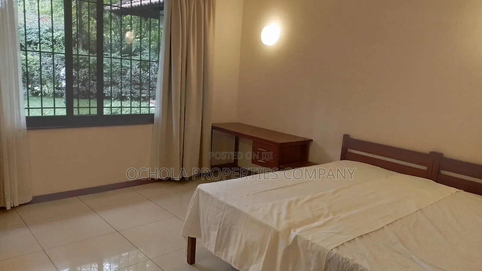 Furnished 3bdrm Villa in Oyster Bay for rent