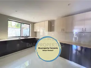 4bdrm Villa in Msasani,Dar Es for rent