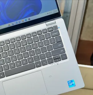 New Laptop Dell Latitude 5320 16GB Intel Core I7 SSD 512GB