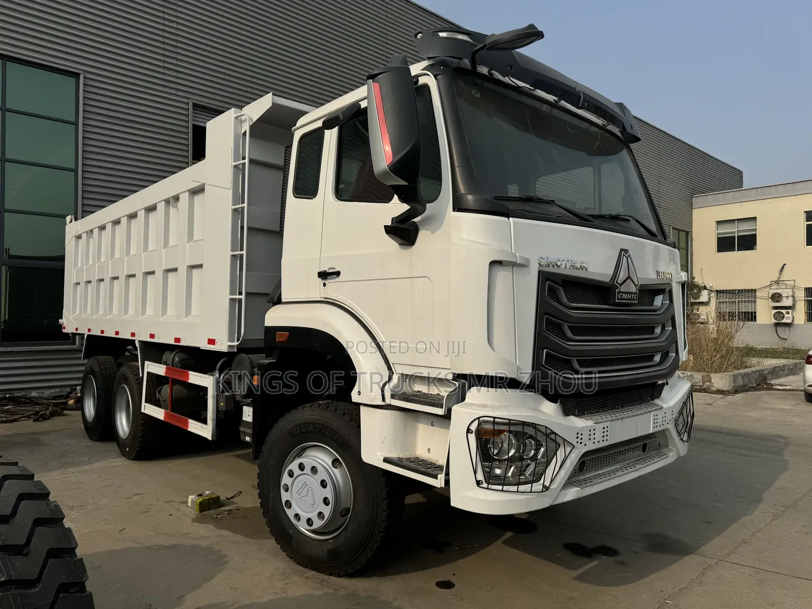 Howo N7 6x4 Dump Truck
