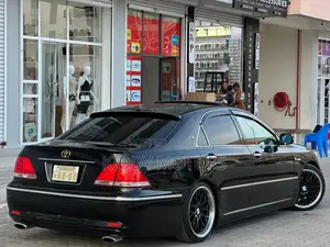 Toyota Crown Royale 2005 Black