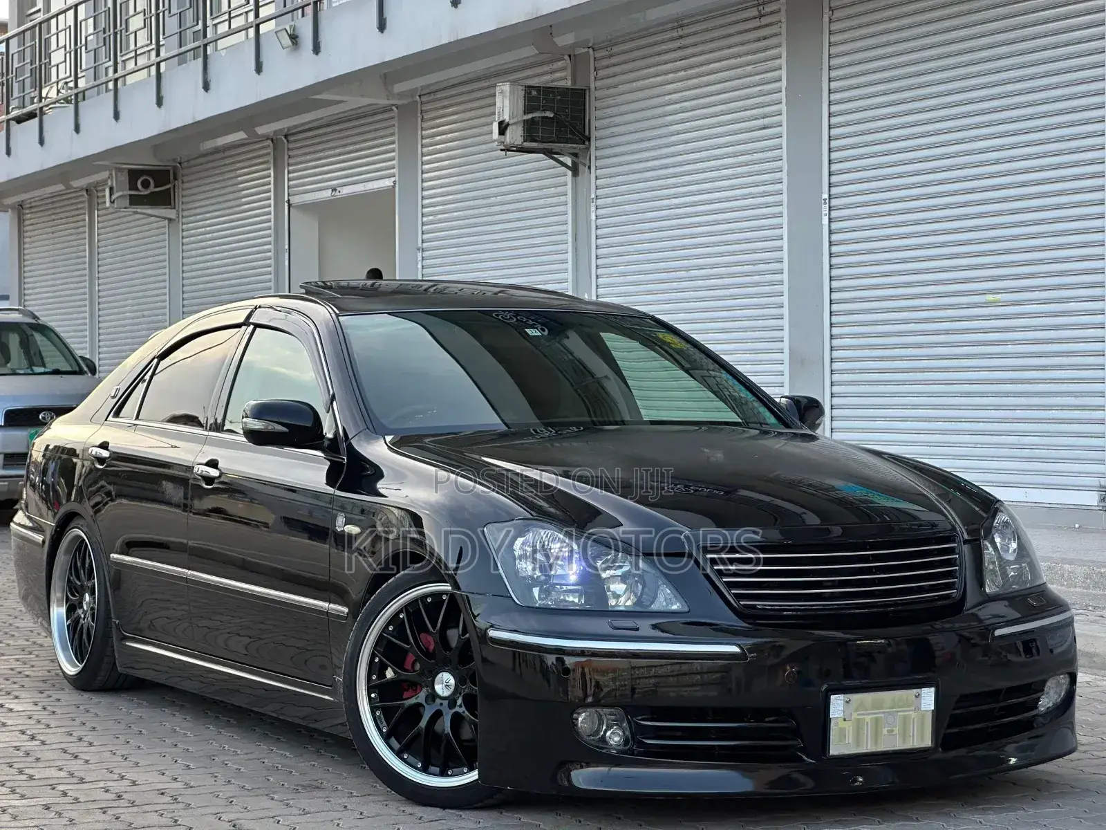 Toyota Crown Royale 2005 Black