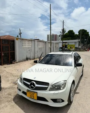 Mercedes-Benz C-Class 2008 White
