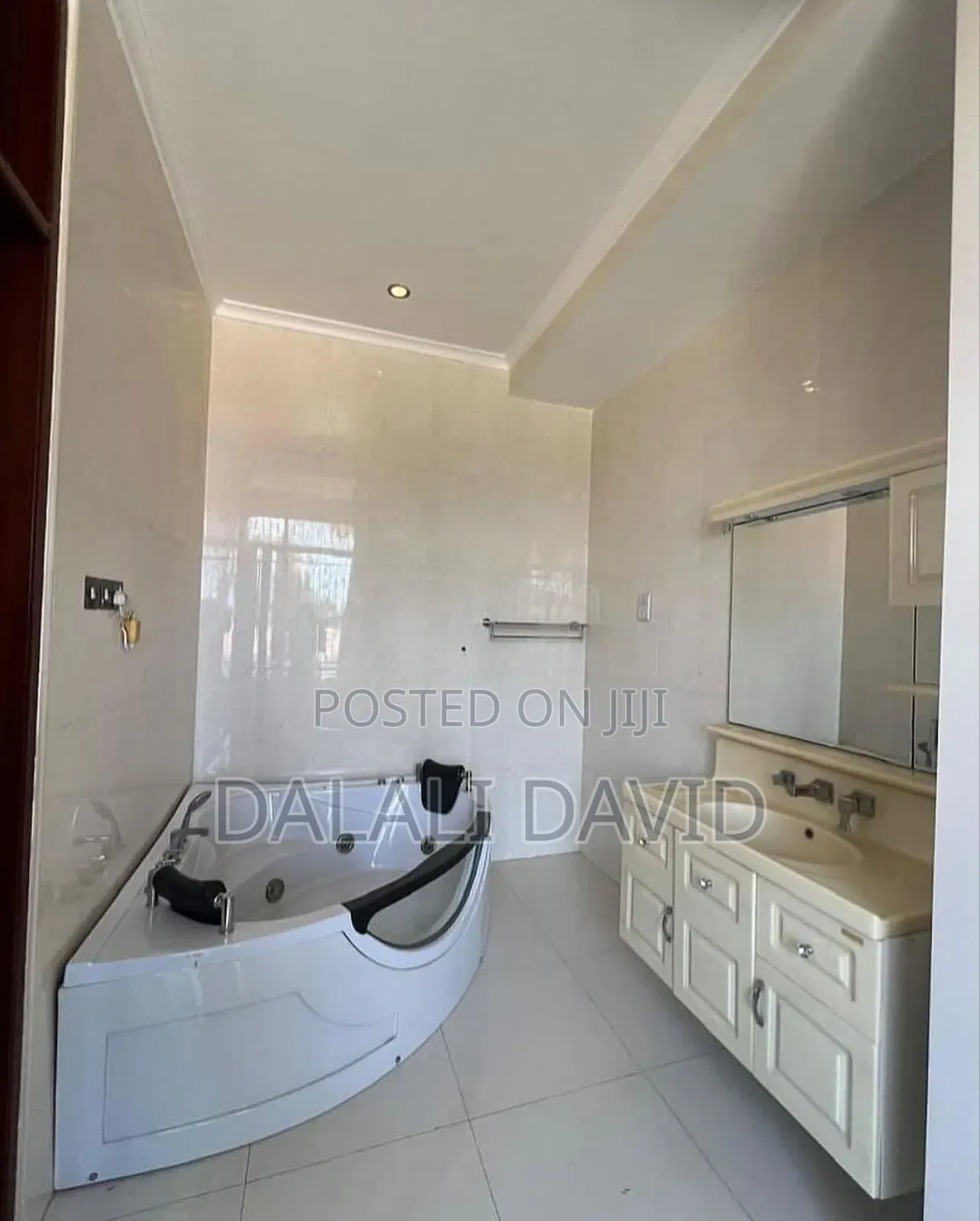 4bdrm House in Mbwent Moga, Mbweni for rent
