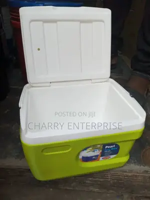 Cooler Box/ Deli/ Ice BOX IMARA Quality Material5.5L