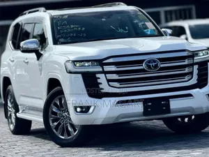 Toyota Land Cruiser 3.3 Diesel 4WD 2022 White