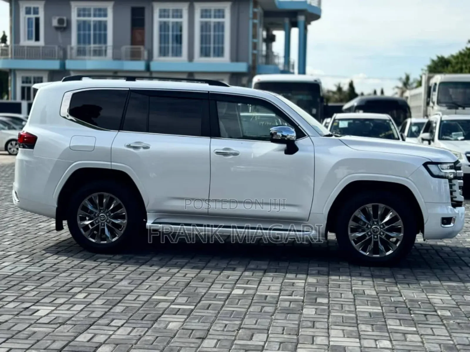 Toyota Land Cruiser 3.3 Diesel 4WD 2022 White