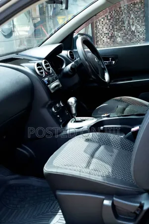 Nissan Dualis 2009 Gray