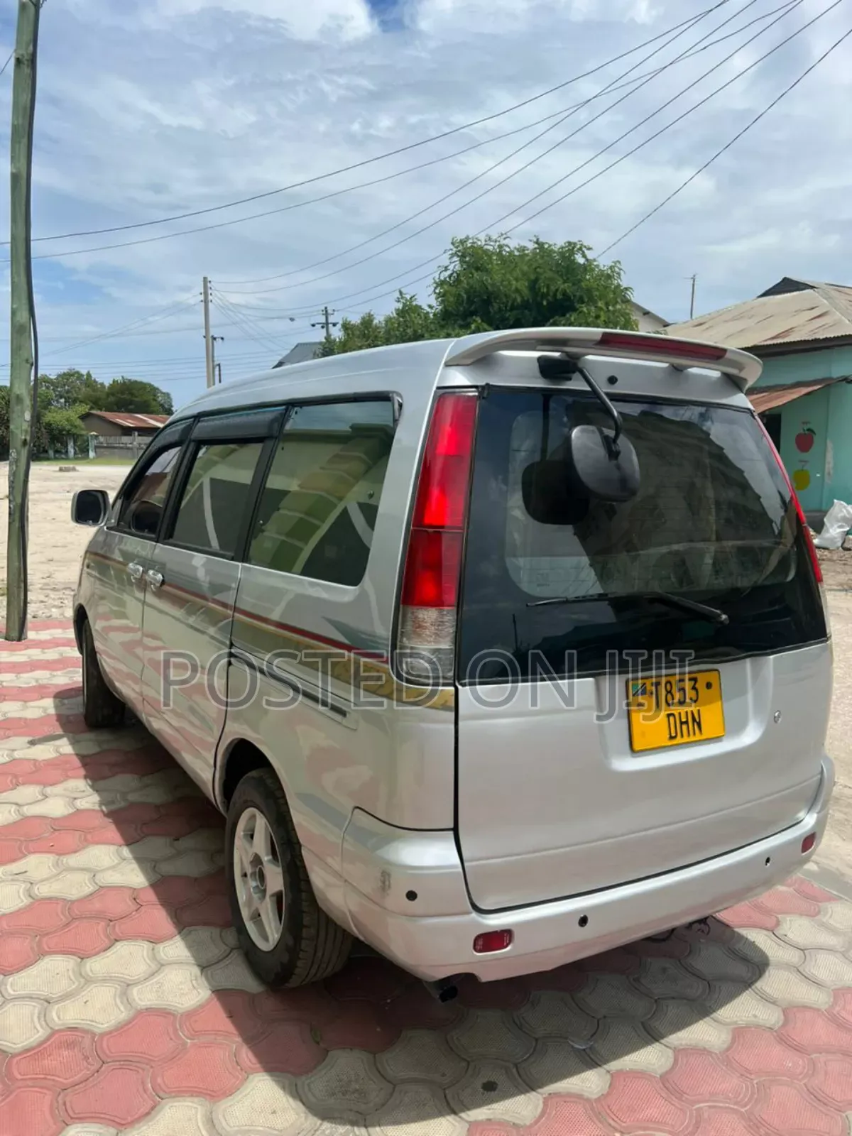 Toyota Noah 2005 Silver