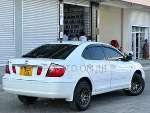 Toyota Premio 2005 White
