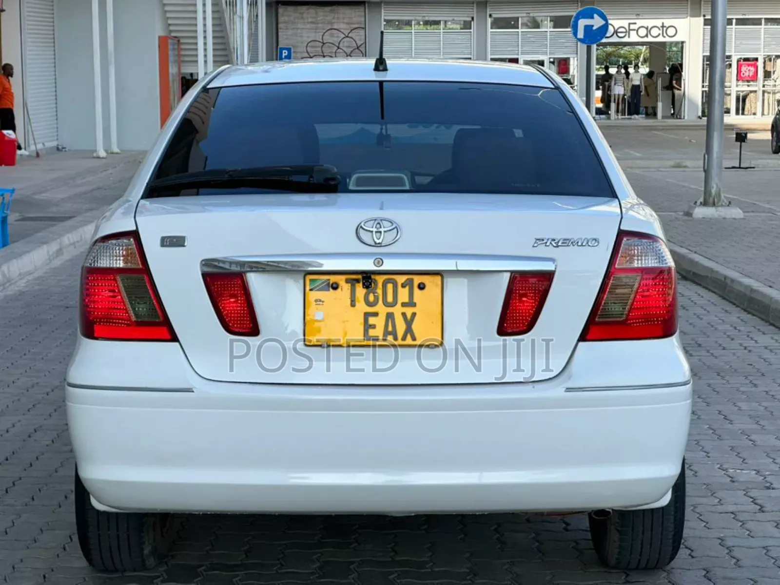 Toyota Premio 2005 White
