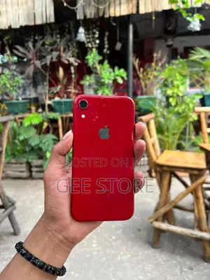 Apple iPhone XR 128 GB Red