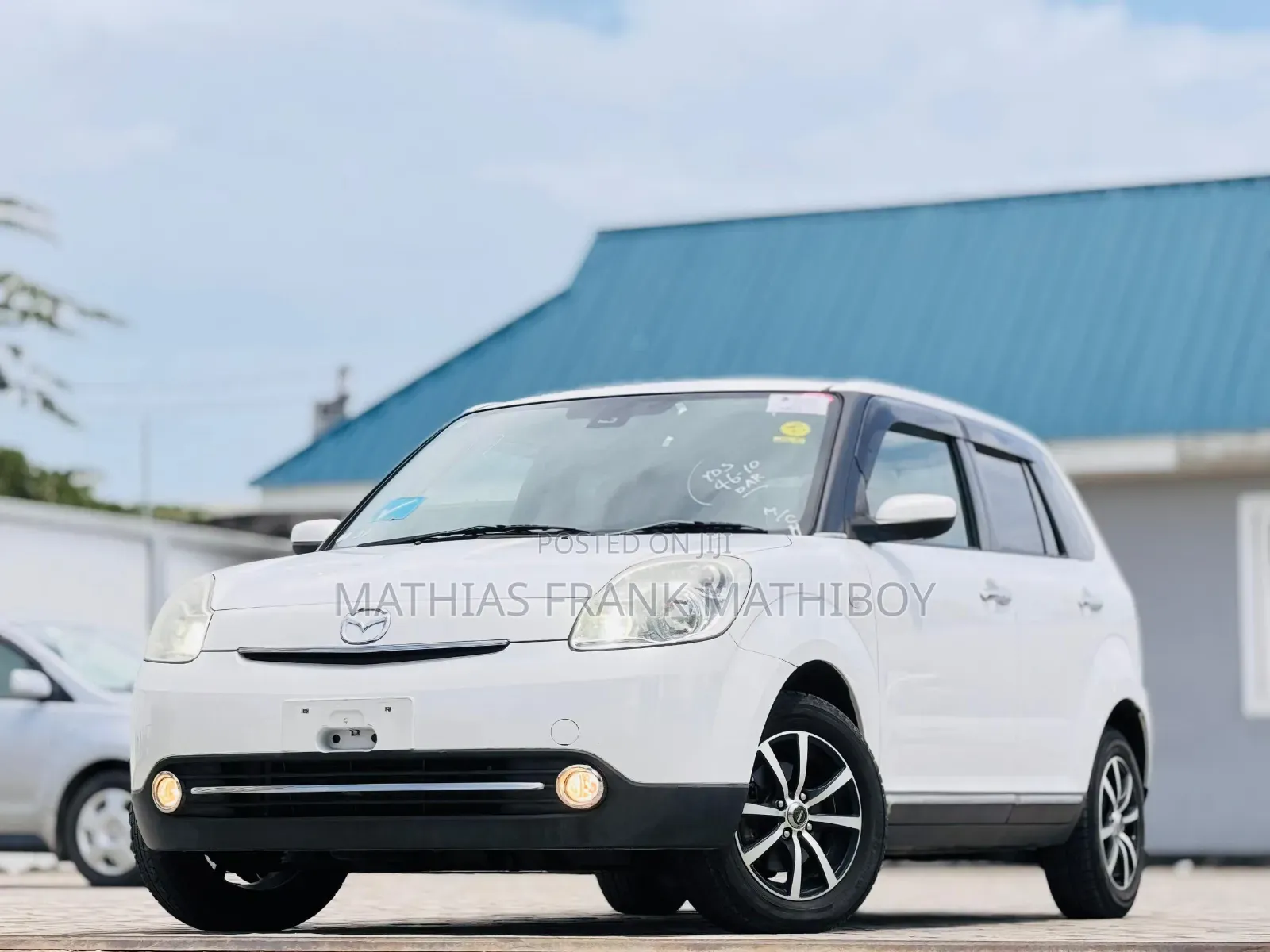 Mazda Verisa 2007 White
