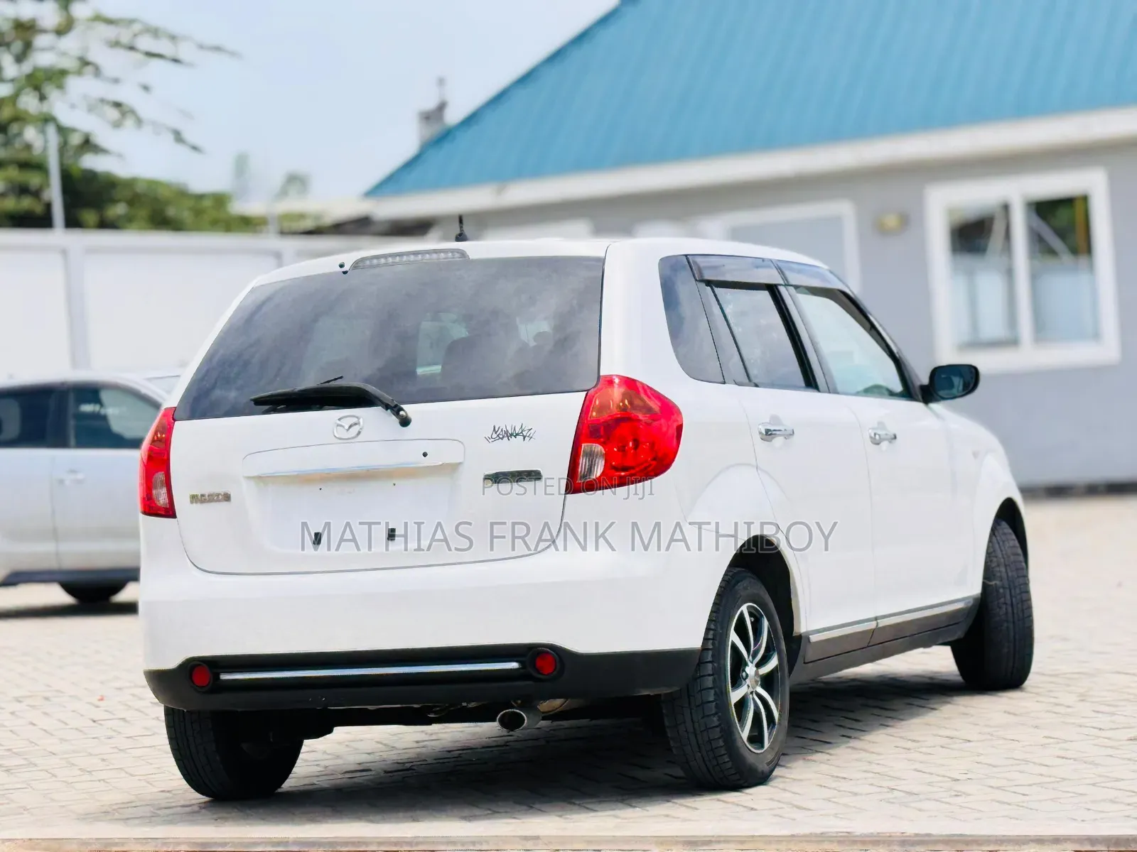 Mazda Verisa 2007 White