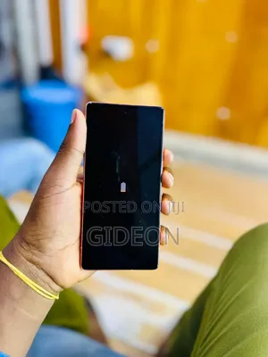 Google Pixel 7a 128 GB Orange
