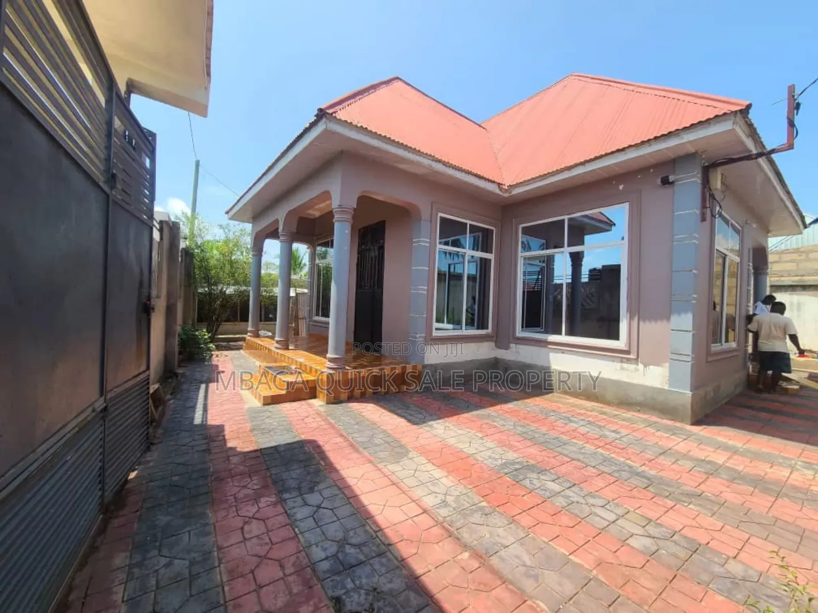 3bdrm House in Kigamboni for sale
