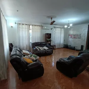 4bdrm House in Mwananyamala for rent