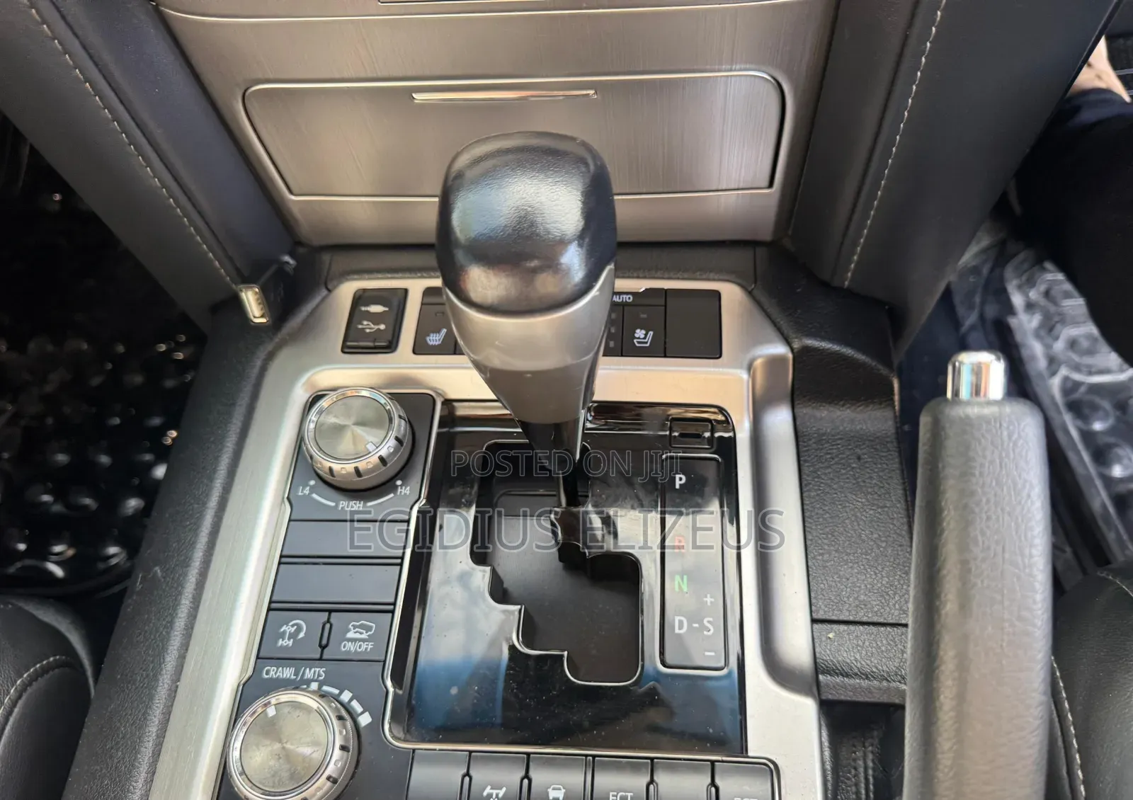 Toyota Land Cruiser 2017 Silver