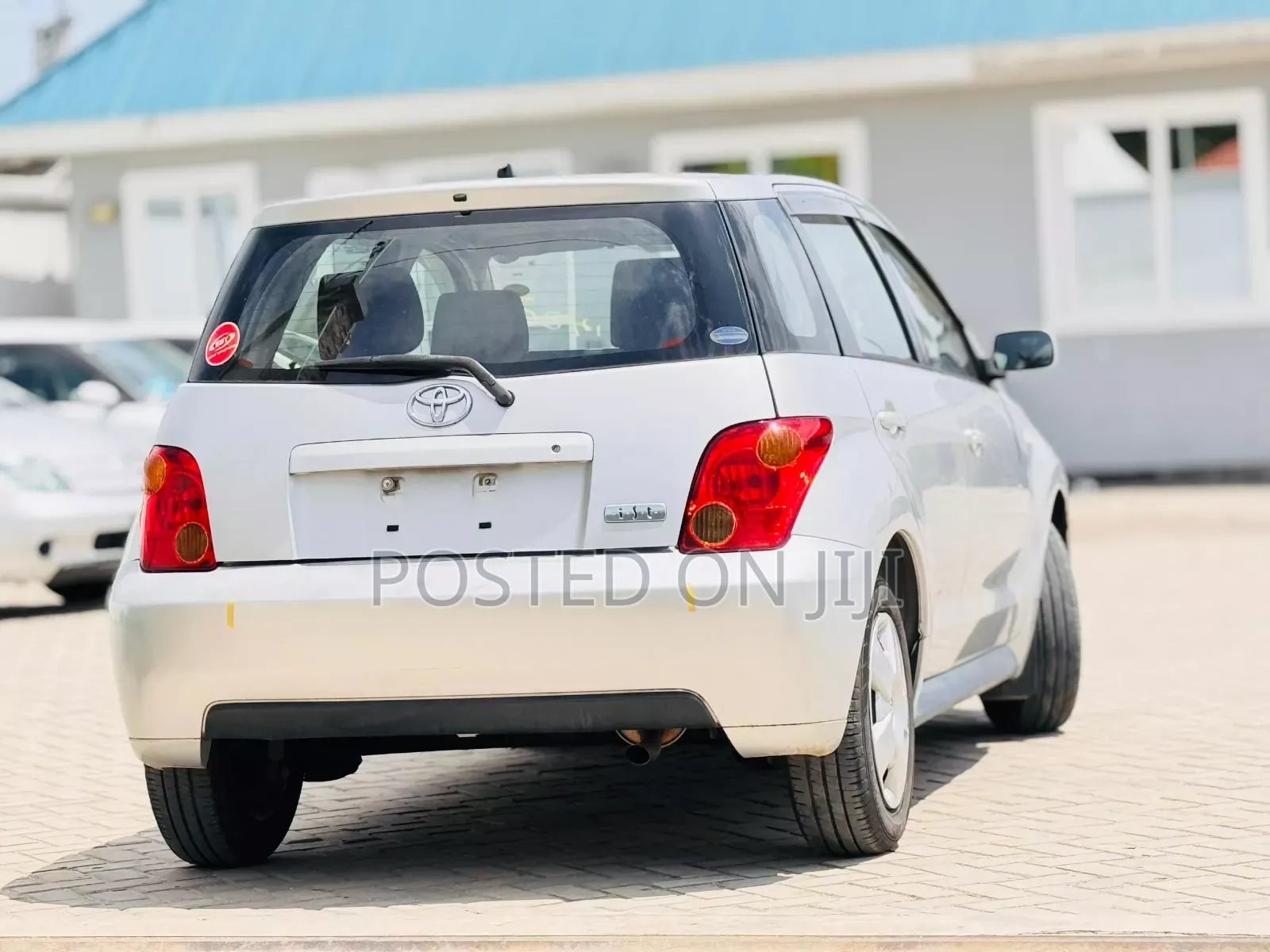 Toyota IST 2003 Silver