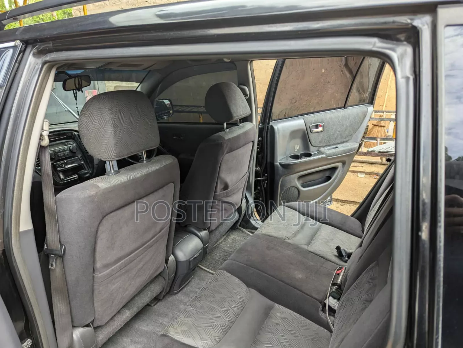 Toyota Kluger 2003 Black