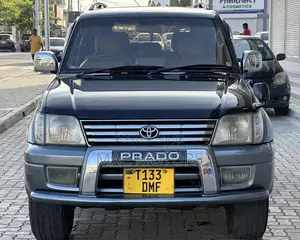 Toyota Land Cruiser Prado 2.7 16V 5dr 2001 Black