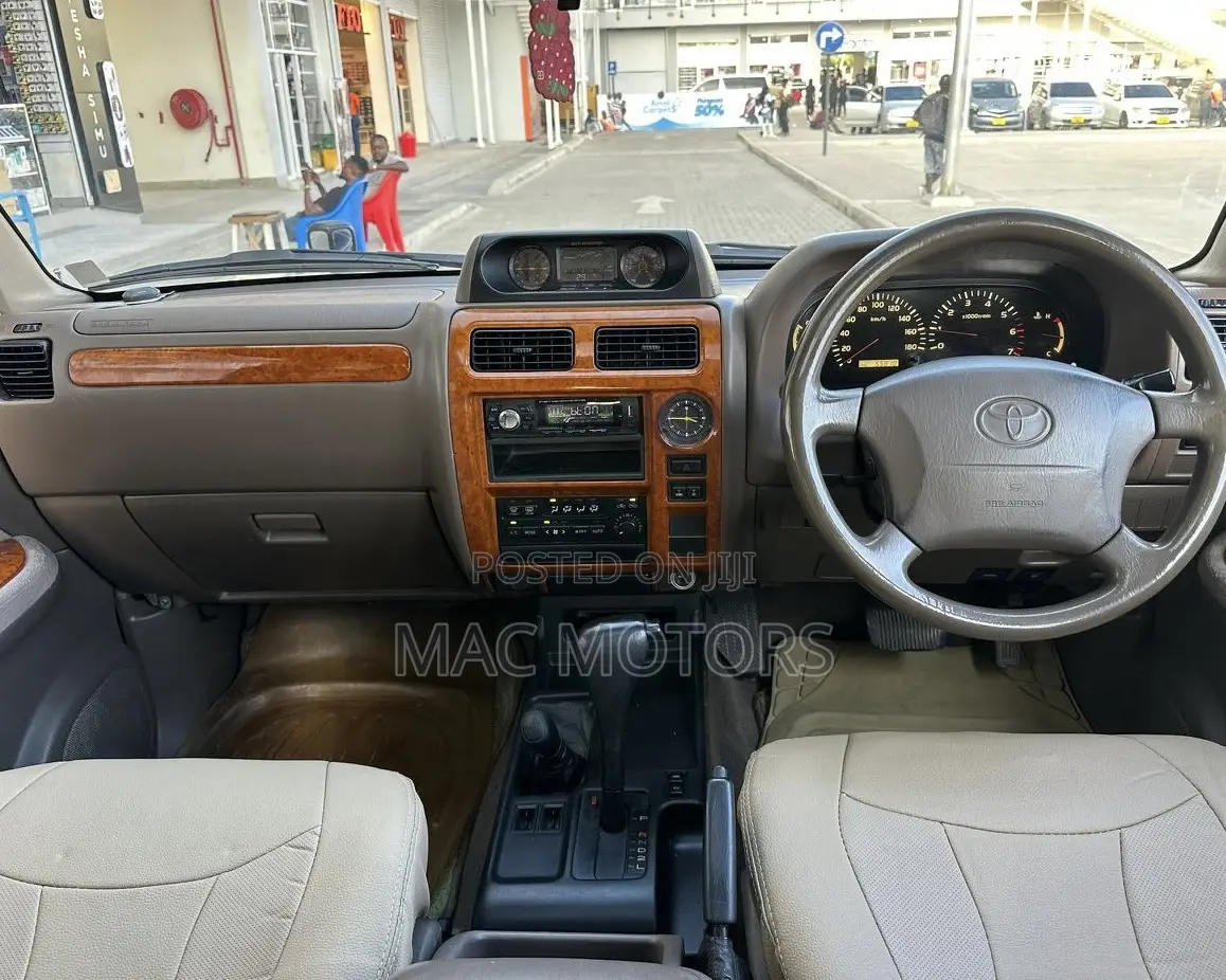 Toyota Land Cruiser Prado 2.7 16V 5dr 2001 Black
