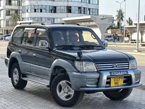 Toyota Land Cruiser Prado 2.7 16V 5dr 2001 Black