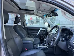 Toyota Land Cruiser Prado 2.8 2020 Gold
