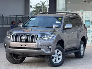 Toyota Land Cruiser Prado 2.8 2020 Gold