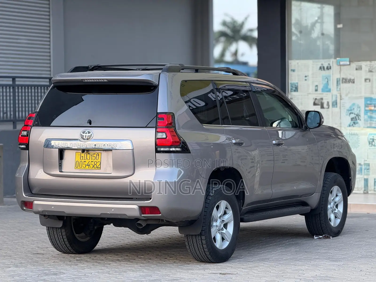 Toyota Land Cruiser Prado 2.8 2020 Gold