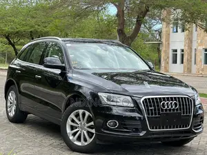 Audi Q5 2015 Black