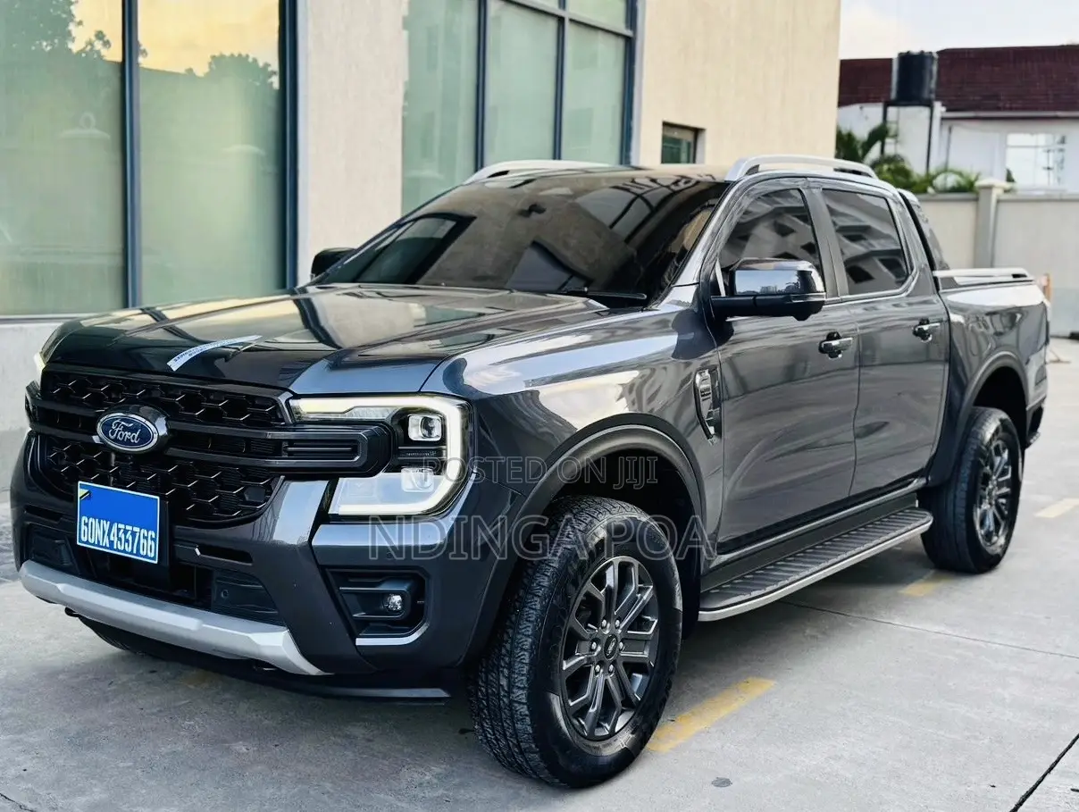 Ford Ranger Wildtrak 2023 Gray