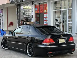 Toyota Crown 2006 Black