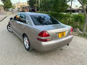 Toyota Mark II 2004 Gold