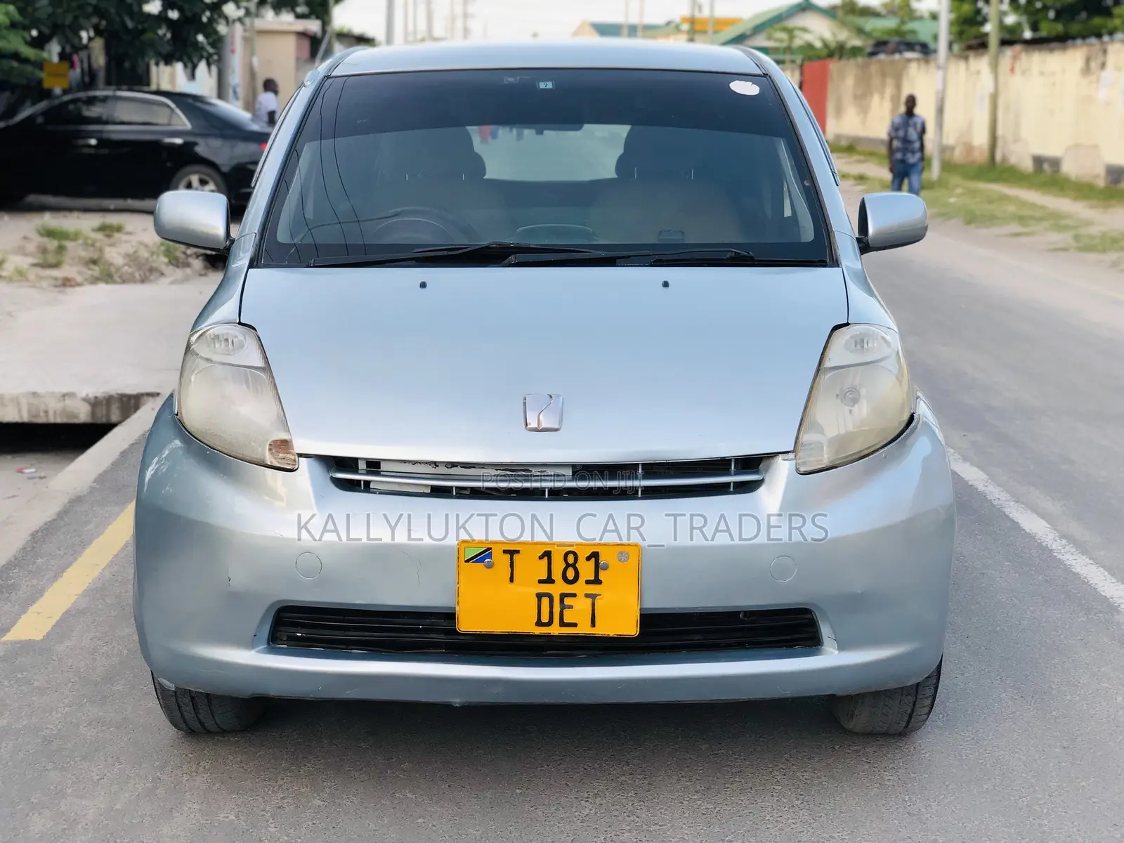 Toyota Passo 2004 Silver