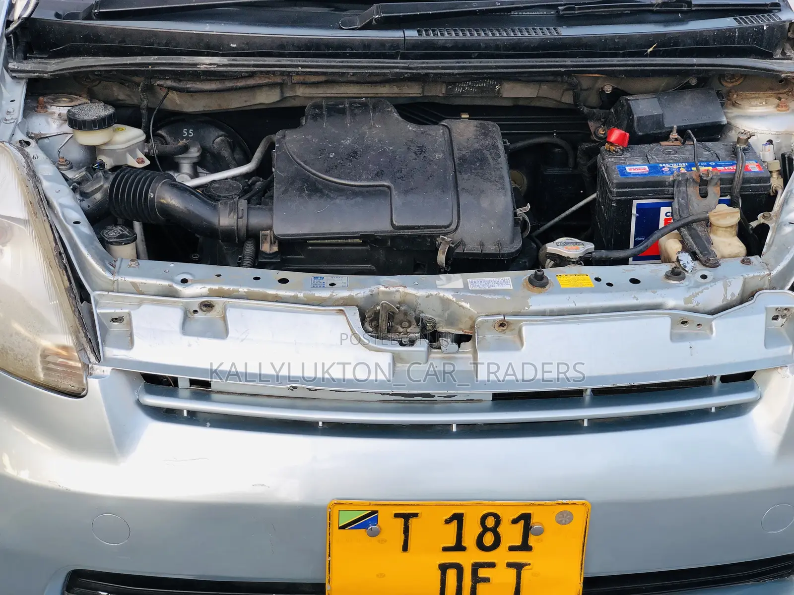 Toyota Passo 2004 Silver