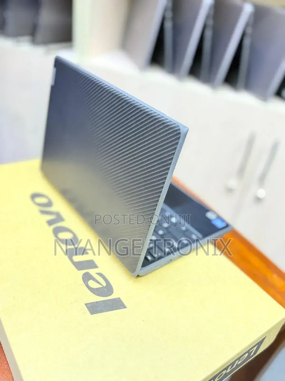 Laptop Lenovo ThinkPad 11e 4GB Intel SSD 128GB