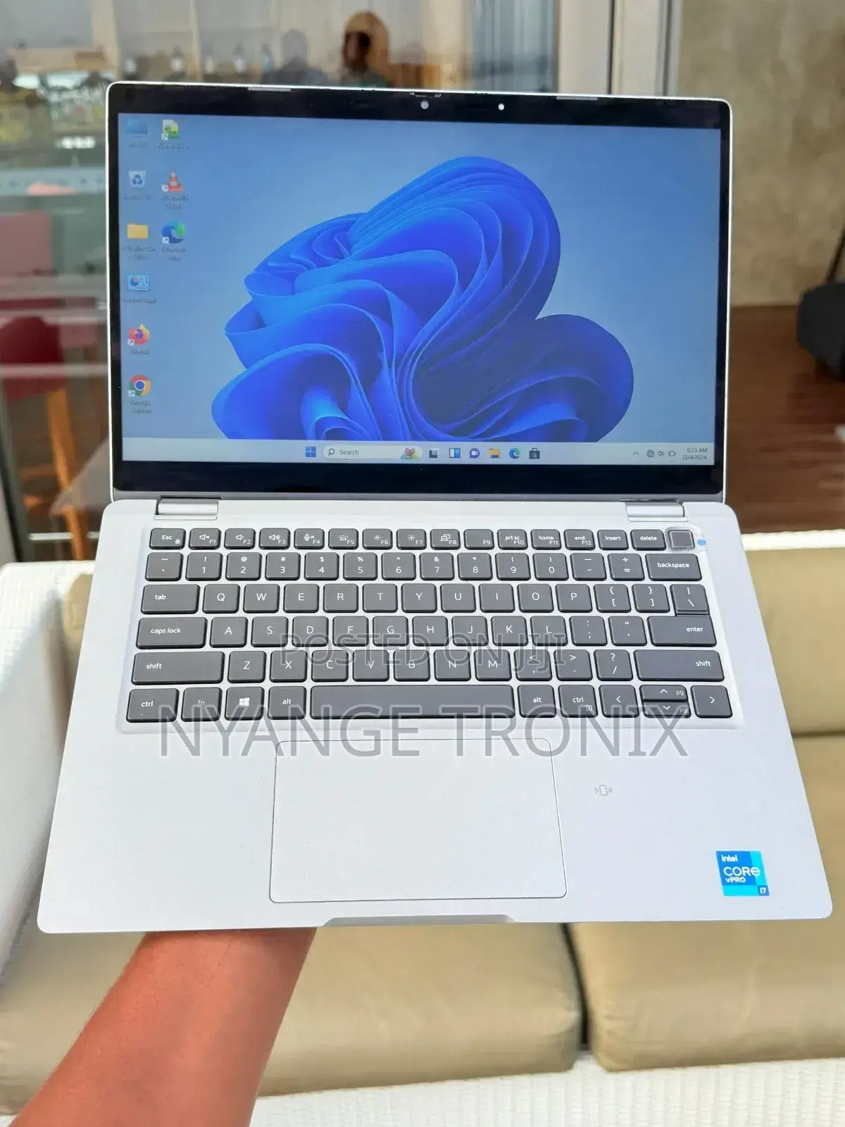 Laptop Dell Latitude 5320 16GB Intel Core I7 SSD 512GB