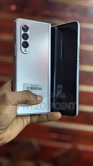 Samsung Galaxy Z Fold3 5G 256 GB Silver