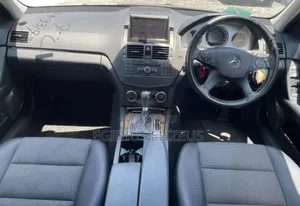 Mercedes-Benz C-Class 2007 White