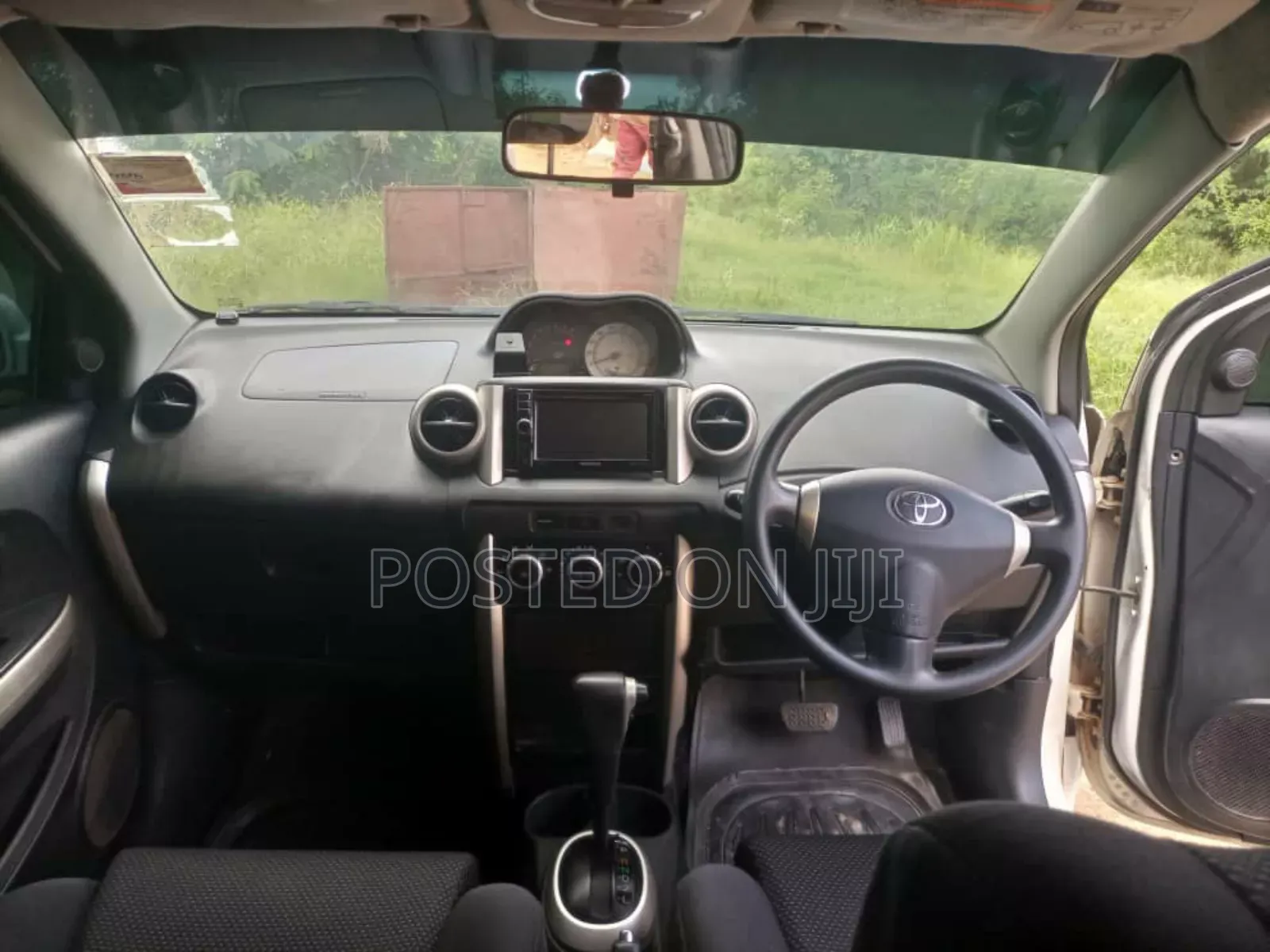 Toyota IST 2005 White