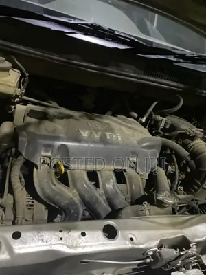 Toyota Raum 2003 Gold
