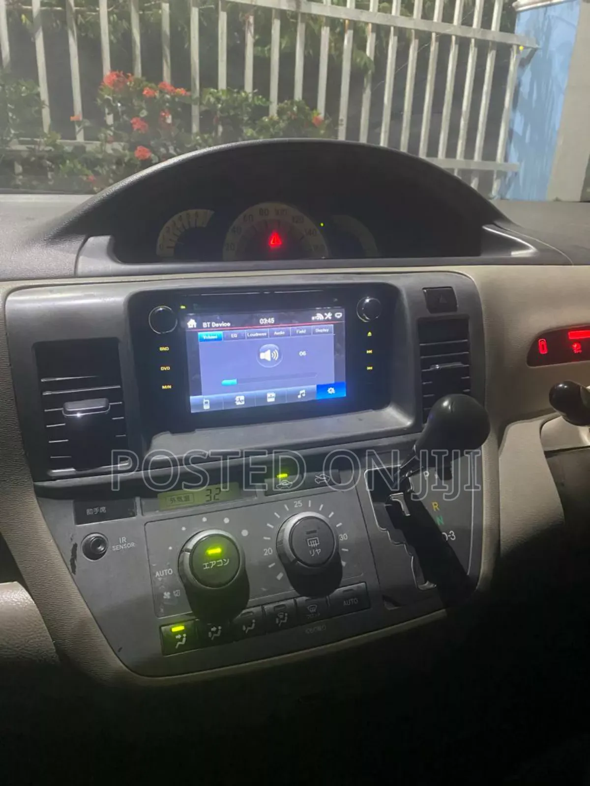 Toyota Raum 2003 Gold