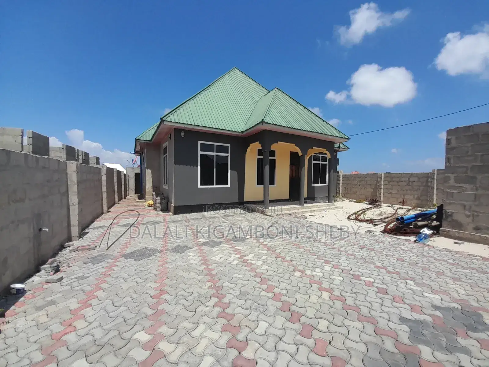 4bdrm House in Kigamboni Kibada for sale